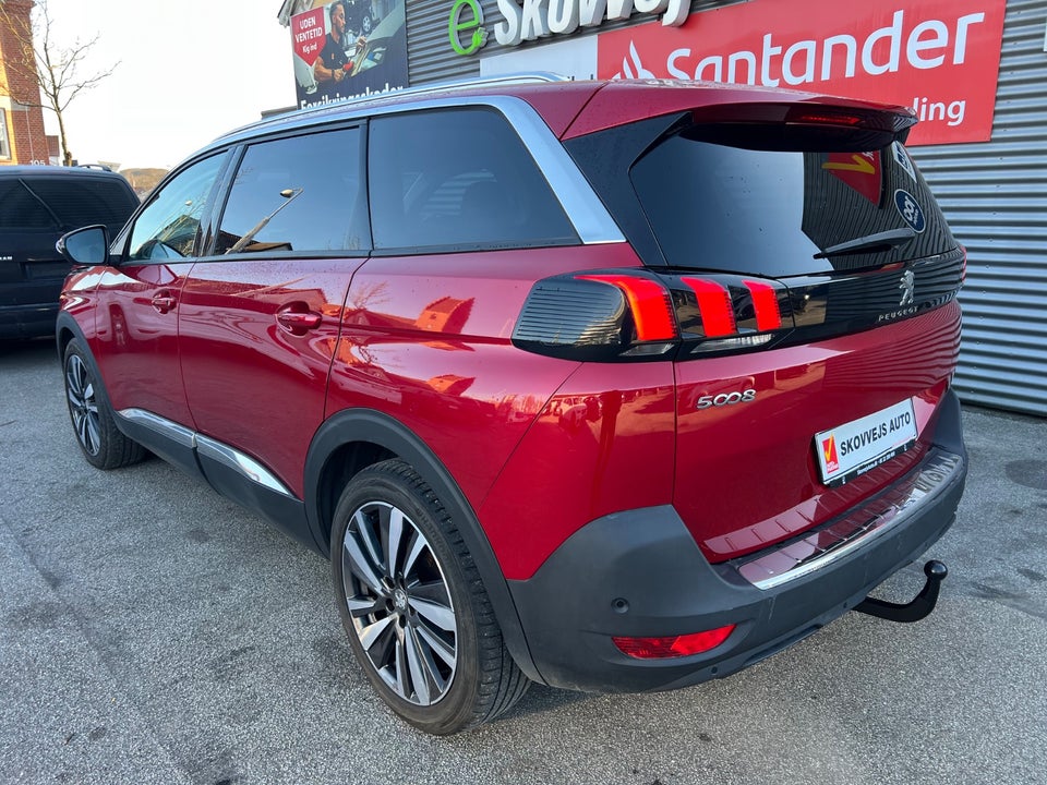 Peugeot 5008 1,5 BlueHDi 130 Allure EAT8 7prs 5d