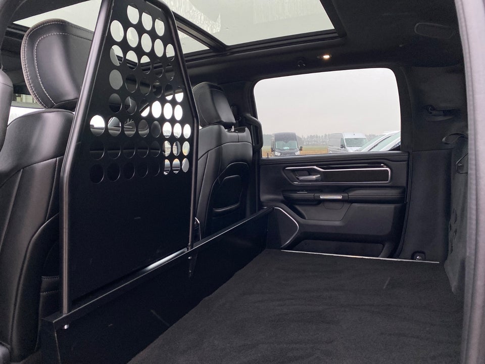 Dodge RAM 1500 5,7 V8 Hemi Laramie aut. 4d