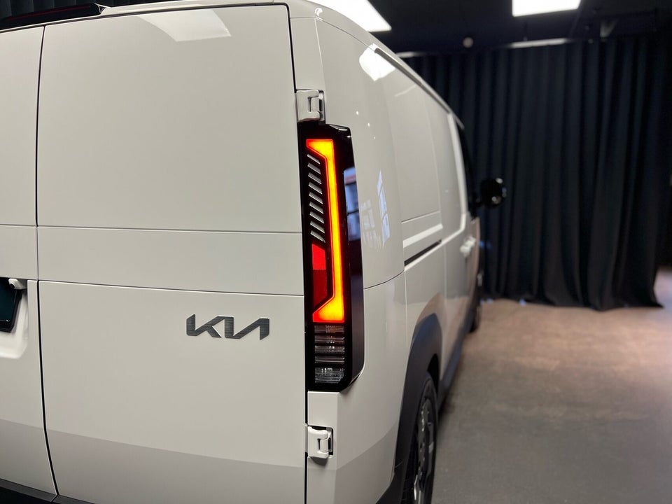 Kia PV5 71 Cargo L2H1 Long Range Work