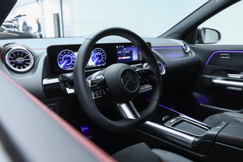 Mercedes EQA250+ AMG Advance 5d