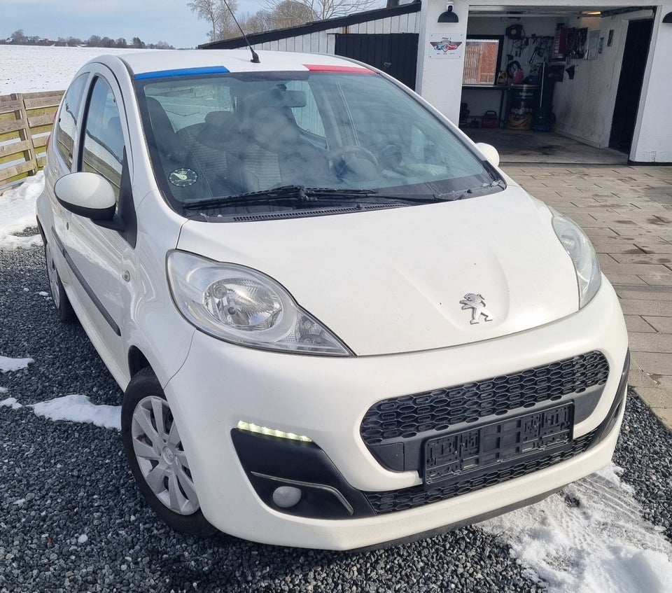 Peugeot 107 1,0 Active 5d