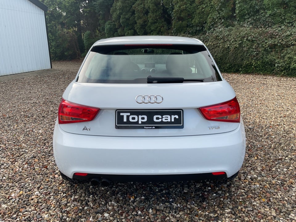 Audi A1 1,4 TFSi 122 Attraction 3d