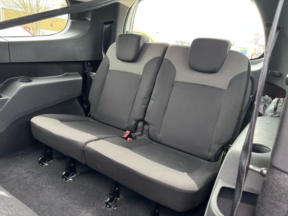 Dacia Lodgy 1,3 TCe 100 Streetway 7prs 5d