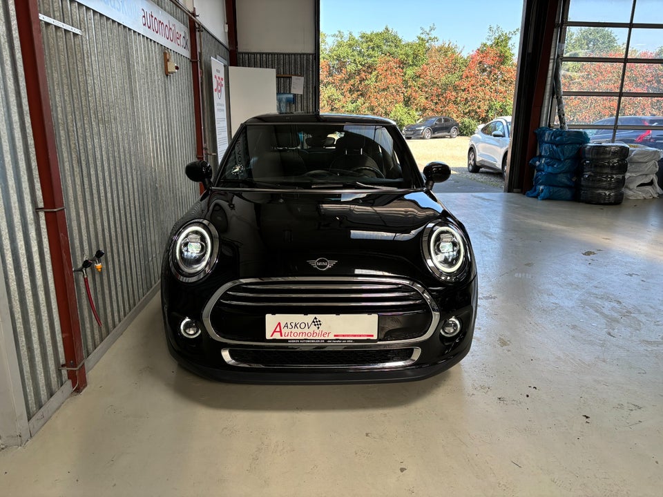 MINI Cooper 1,5 Essential aut. 3d