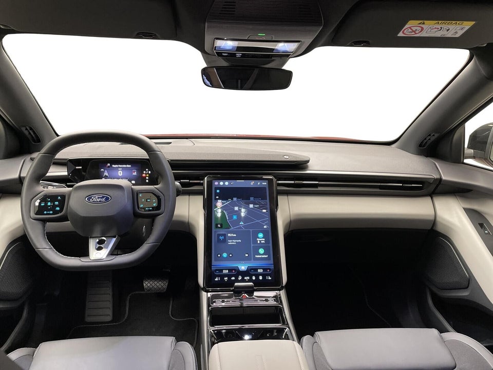 Ford Capri 82 Select Extended Range 5d