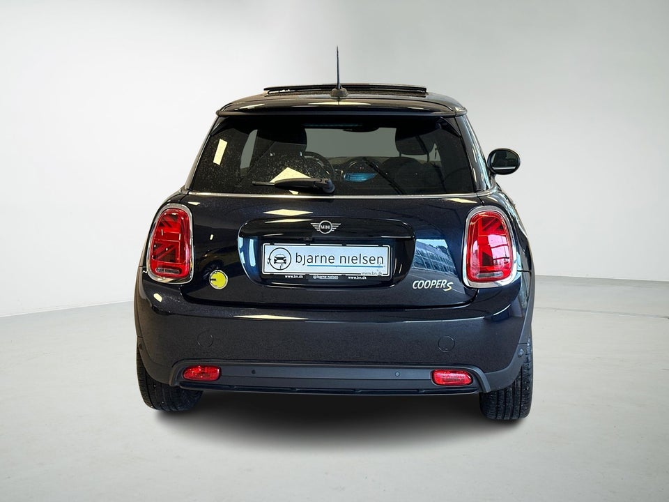 MINI Cooper SE Yours Trim 3d