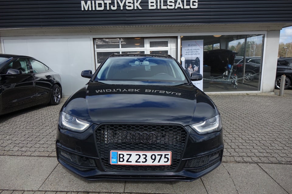 Audi A4 2,0 TDi 177 S-line Avant Multitr. 5d