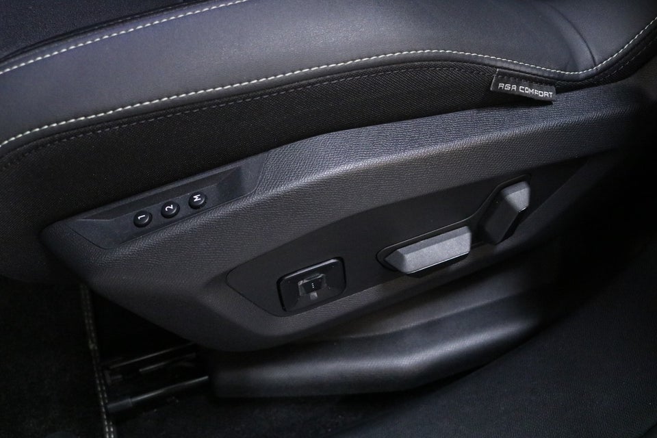 Peugeot e-5008 77 GT Pack 7prs 5d
