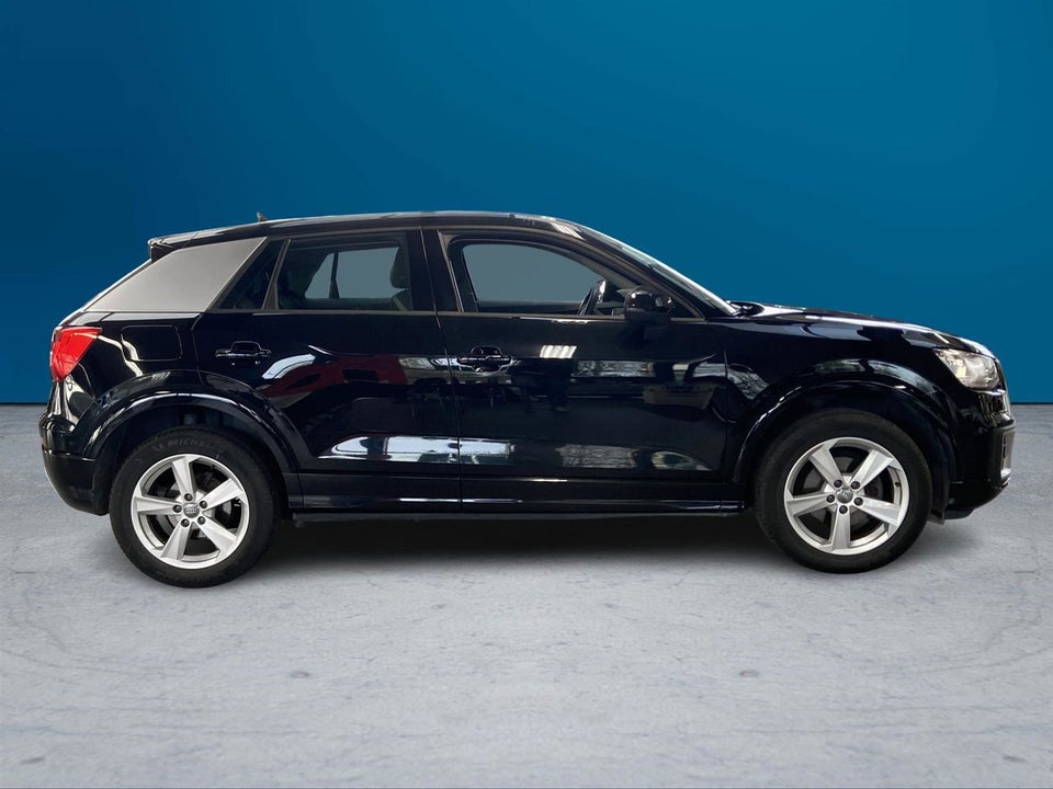 Audi Q2 1,0 TFSi 116 Sport 5d