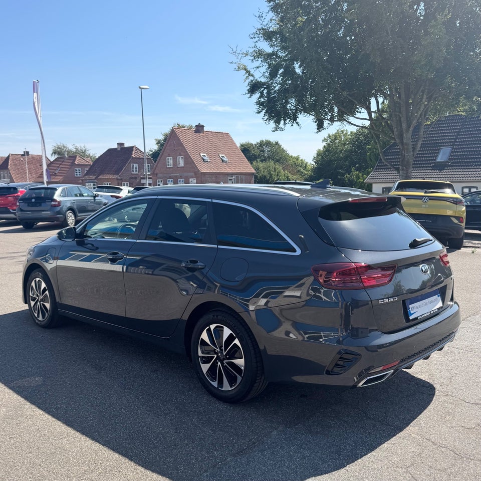 Kia Ceed 1,6 PHEV Upgrade SW DCT 5d
