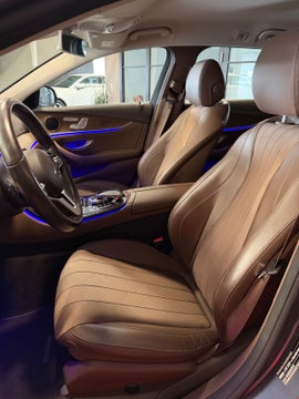 Mercedes E300 de 2020 — miniature 9