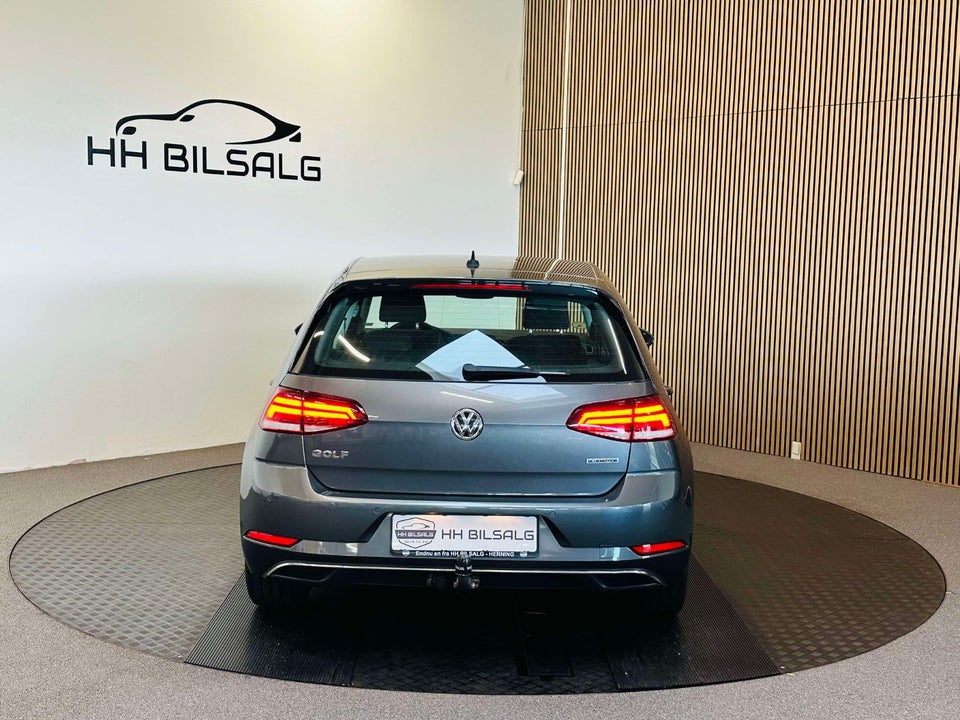 VW Golf VII 1,5 TSi 130 Comfortline DSG 5d