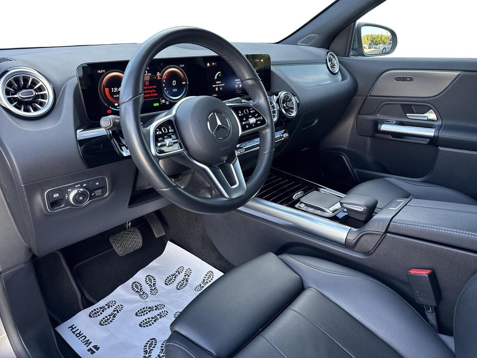 Mercedes EQA250 Progressive 5d