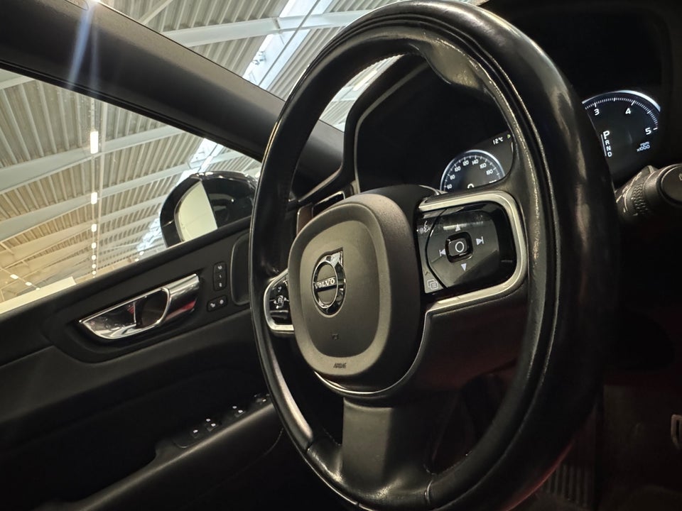 Volvo XC60 2,0 D4 200 Inscription aut. 5d