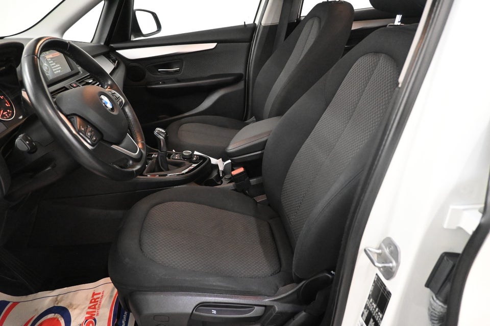 BMW 218d 2,0 Active Tourer 5d