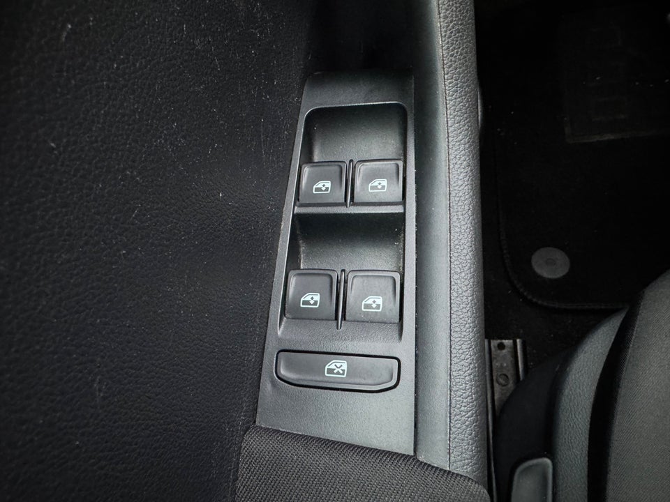 Skoda Fabia 1,0 TSi 110 Ambition Combi DSG 5d