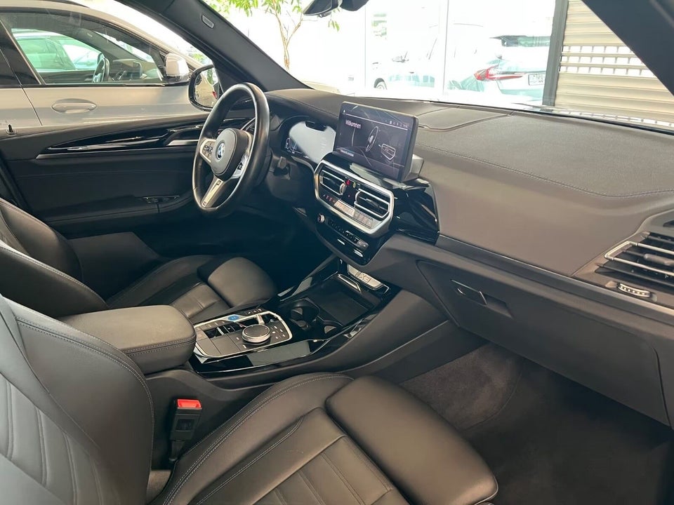 BMW iX3 Charged Plus M-Sport 5d