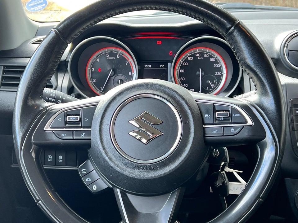 Suzuki Swift 1,2 mHybrid Action 5d