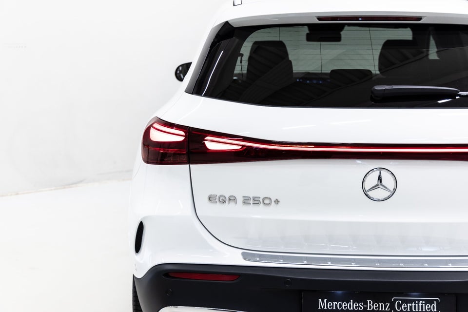 Mercedes EQA250+ AMG Premium 5d