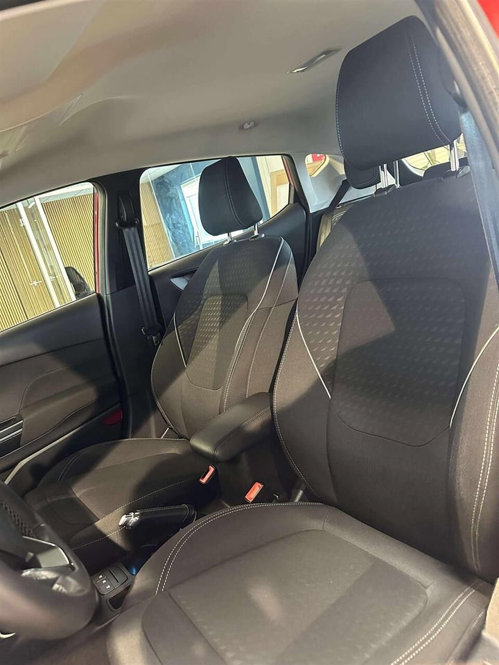 Ford Fiesta 1,0 EcoBoost Titanium 5d