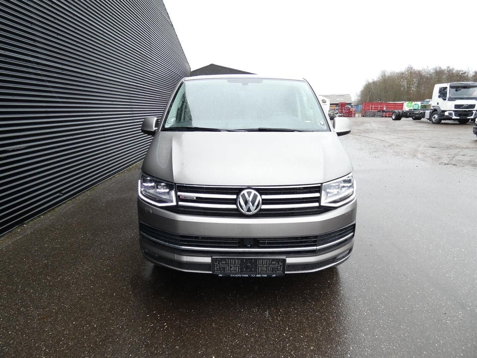 VW Transporter 2,0 TDi 199 Kassevogn DSG 4Motion kort