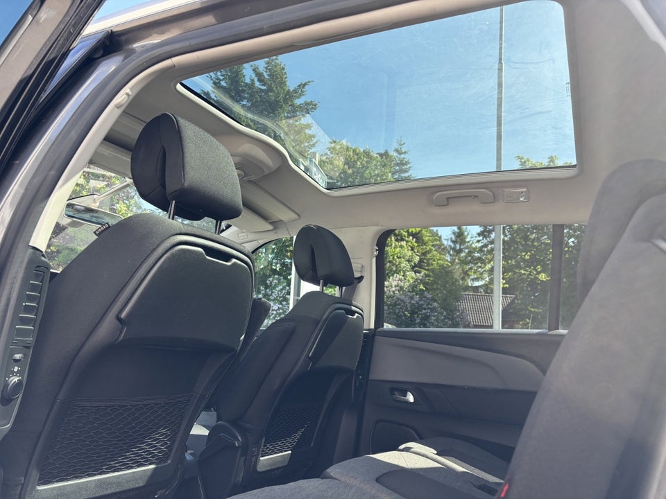 Citroën Grand C4 SpaceTourer 1,5 BlueHDi 130 Intensive+ 7prs 5d