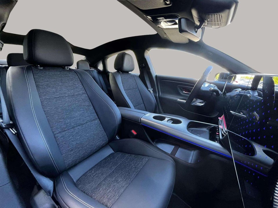Mercedes CLA250+ EQ Progressive Advance Plus 4d
