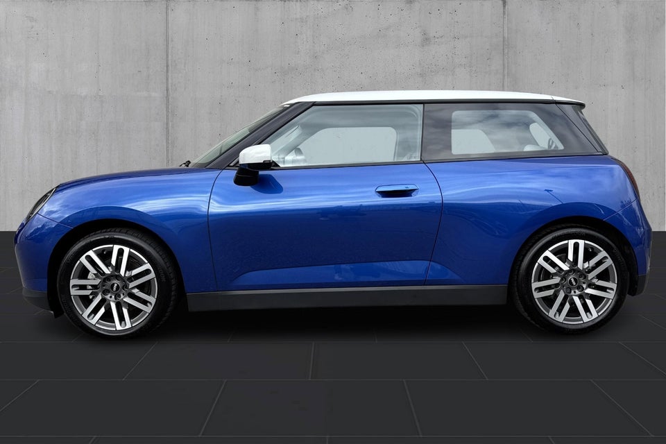 MINI Cooper E Classic Trim S 3d