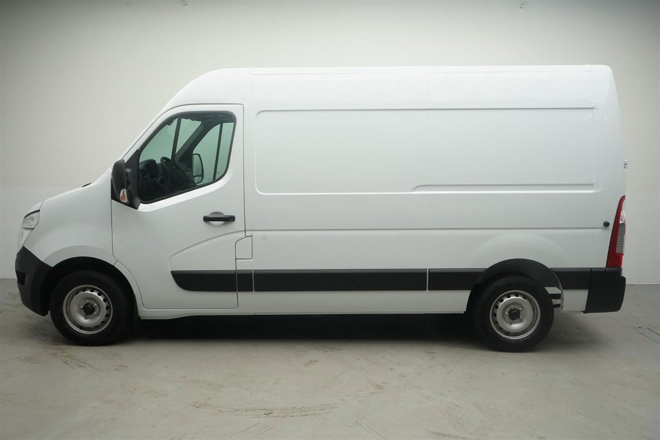 Nissan Interstar 2,3 dCi 150 L2H2 N-Connecta Van