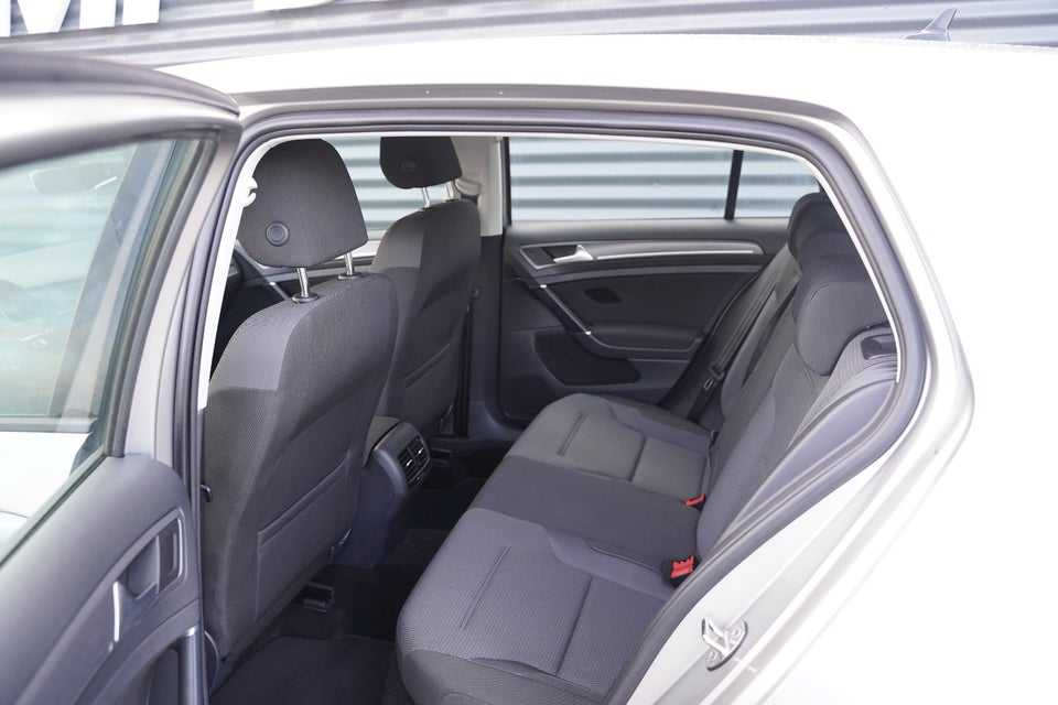 VW e-Golf VII Comfortline 5d