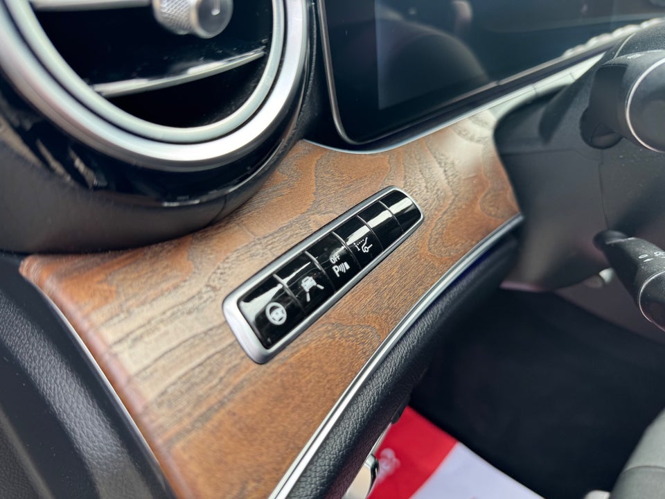 Mercedes E220 d 2,0 Exclusive aut. 4d