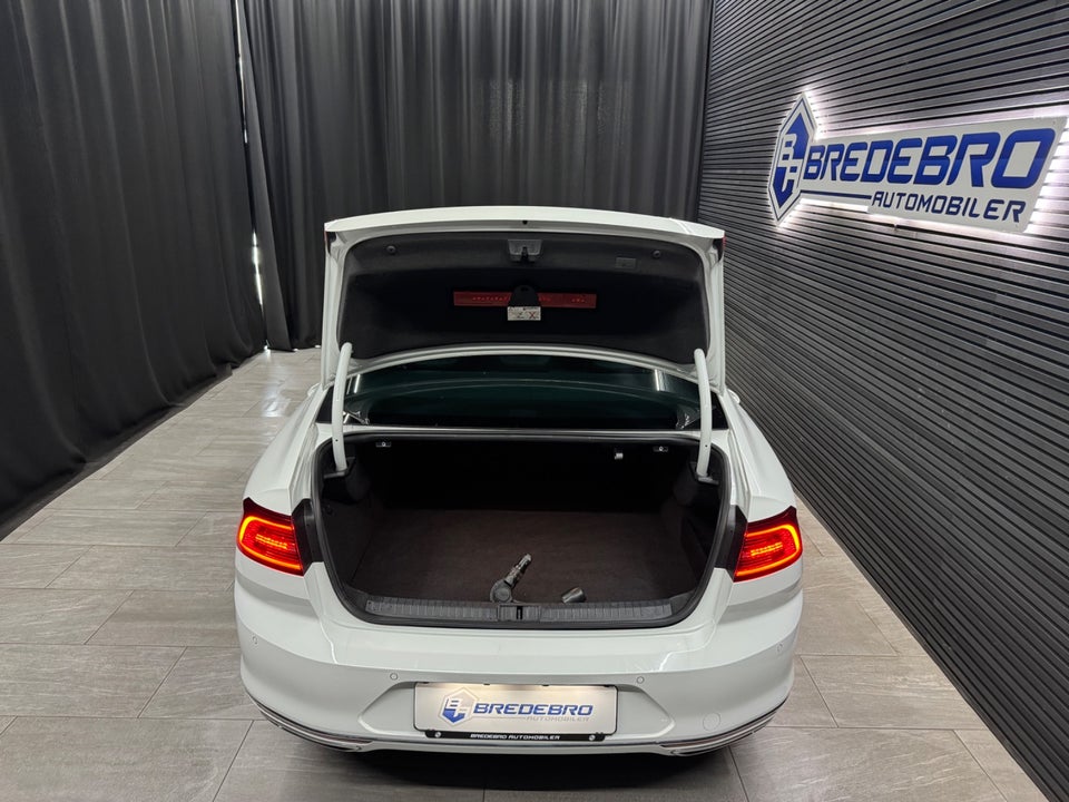 VW Passat 1,4 GTE DSG 4d