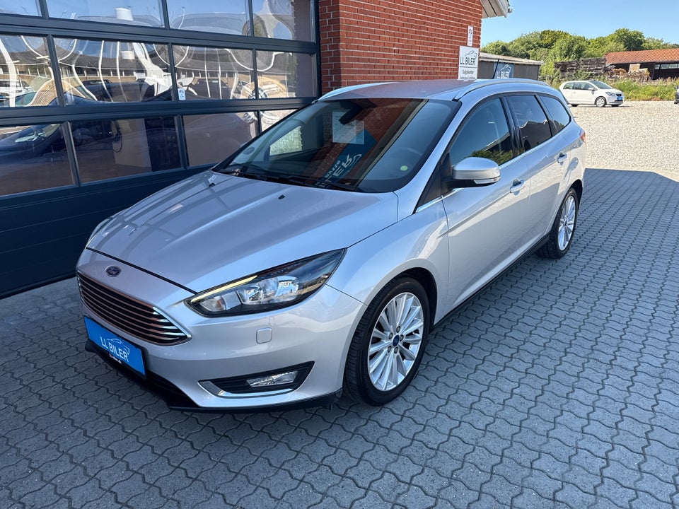 Ford Focus 1,0 EcoBoost Titanium stc. 5d