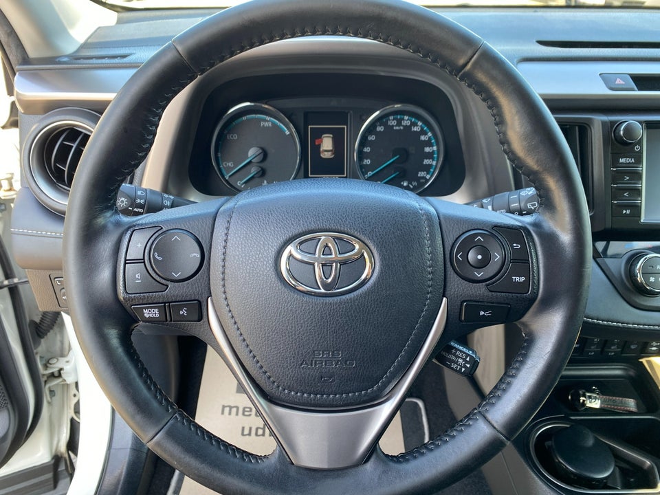 Toyota RAV4 2,5 Hybrid H3 Selected MDS 4x4 5d