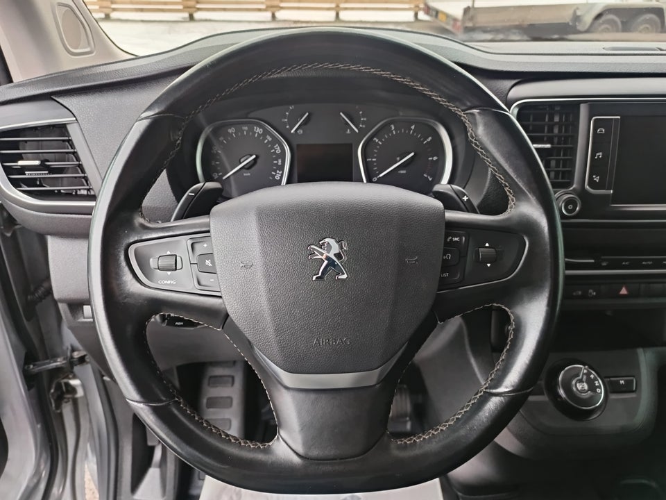 Peugeot Expert 2,0 BlueHDi 122 L2 Sport EAT8 Van