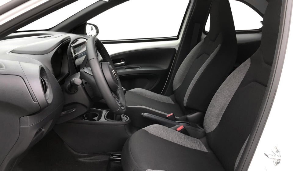 Toyota Aygo X 1,0 Active 5d