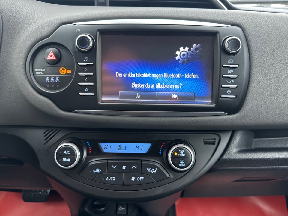 Toyota Yaris 1,5 Hybrid H3 Limited e-CVT 5d