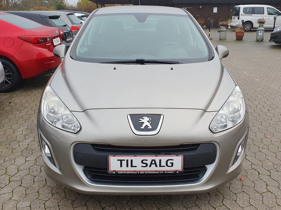 Peugeot 308 1,6 VTi 120 Access 5d