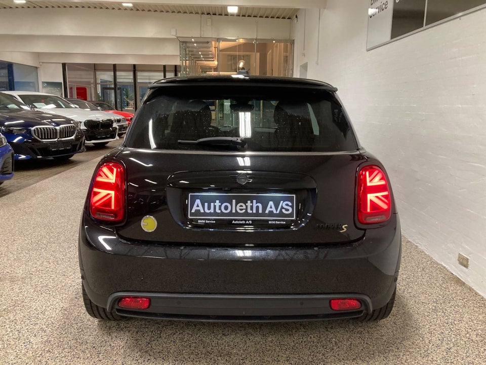 MINI Cooper SE Yours Trim 3d