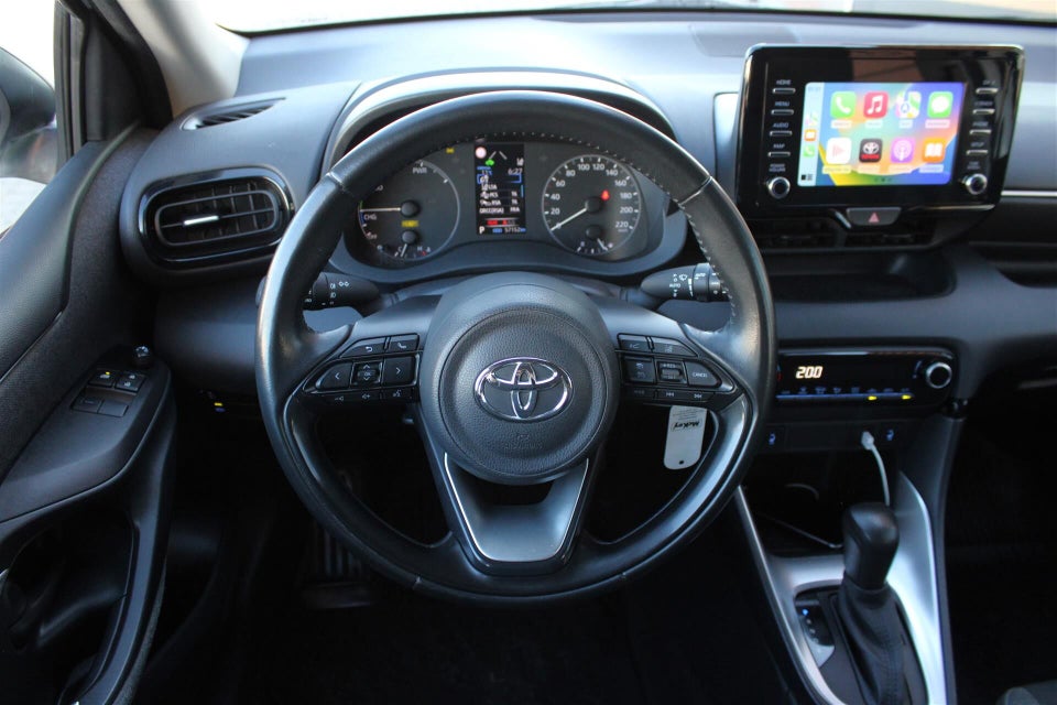 Toyota Yaris 1,5 Hybrid H3 e-CVT 5d