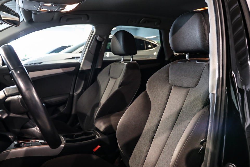 Audi A4 2,0 TDi 143 Avant Multitr. 5d
