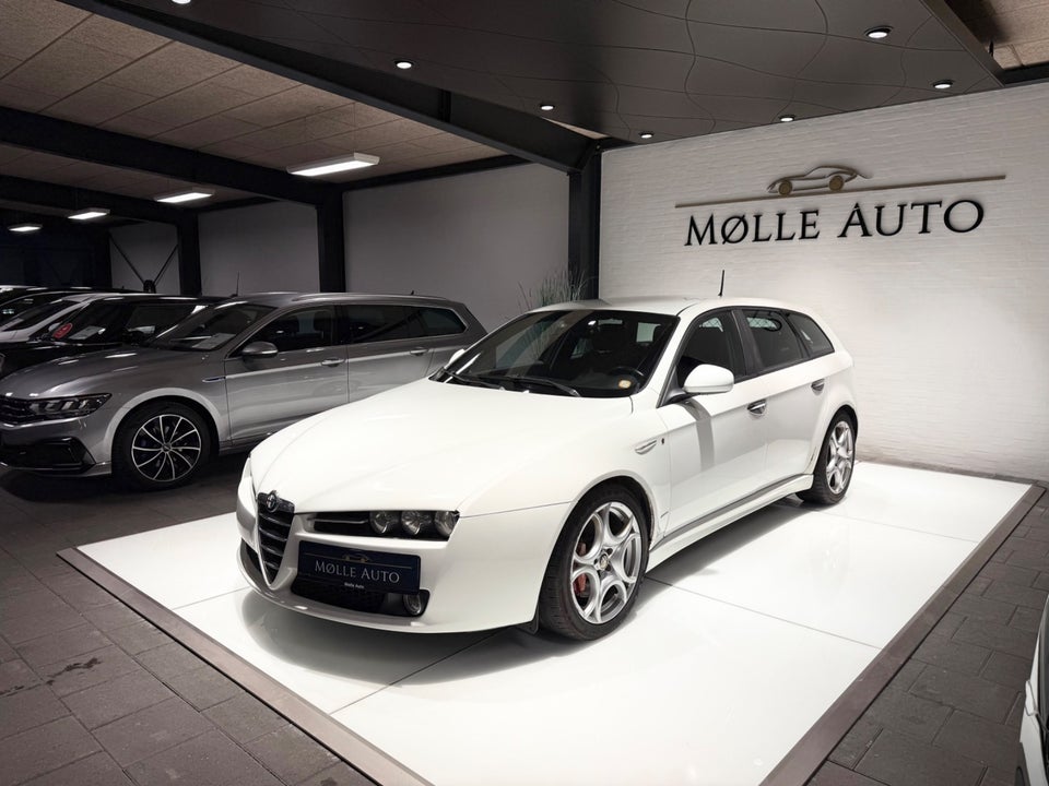 Alfa Romeo 159 2,4 JTDm 210 Ti Sportwagon 5d