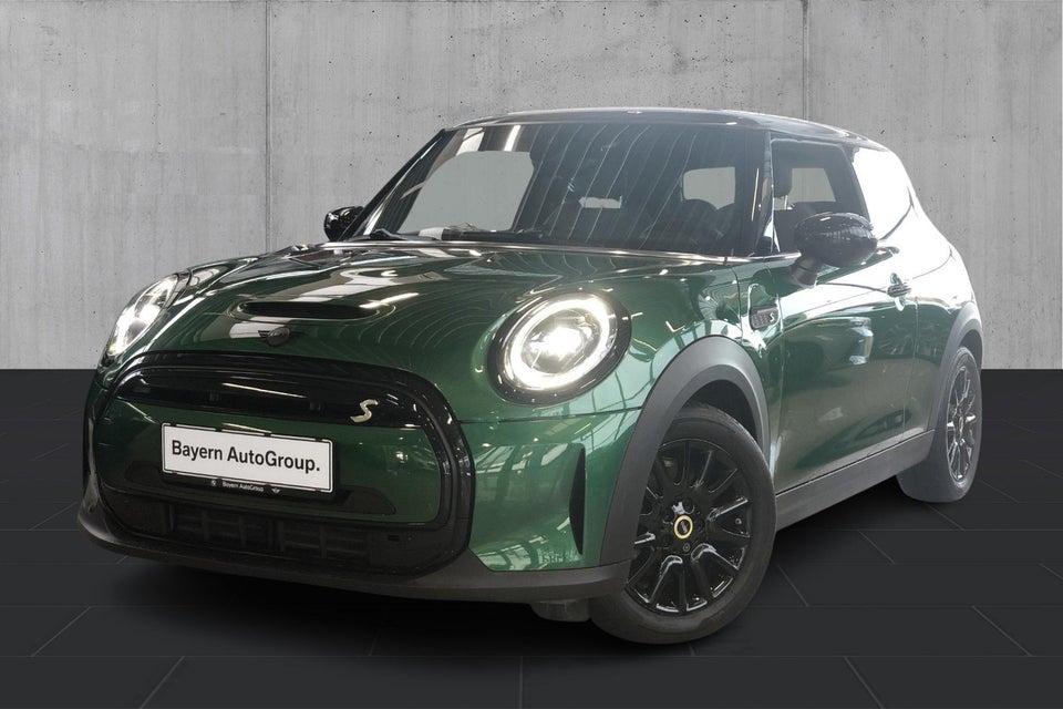 MINI Cooper SE Classic Trim 3d