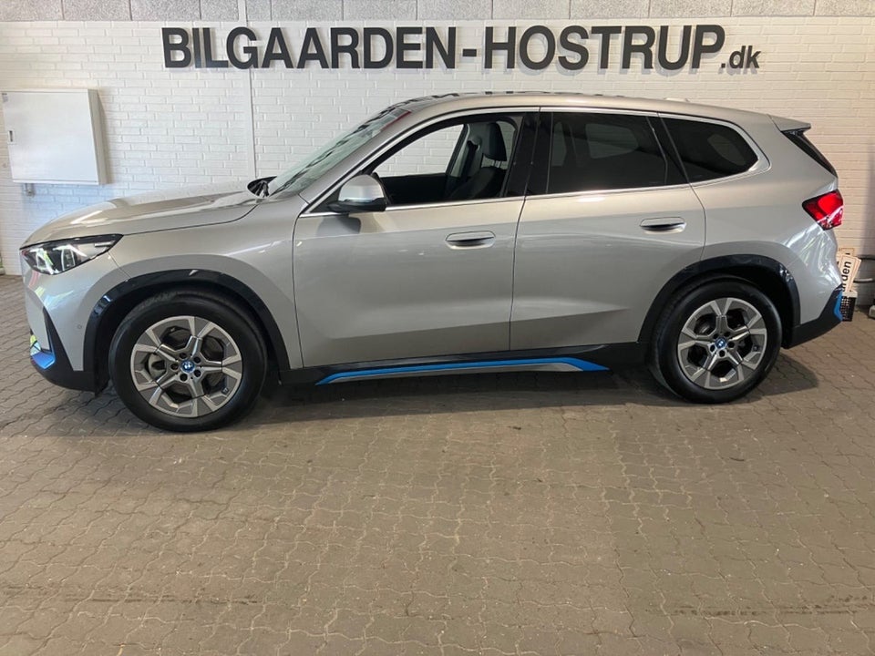 BMW iX1 xDrive30 X-Line 5d