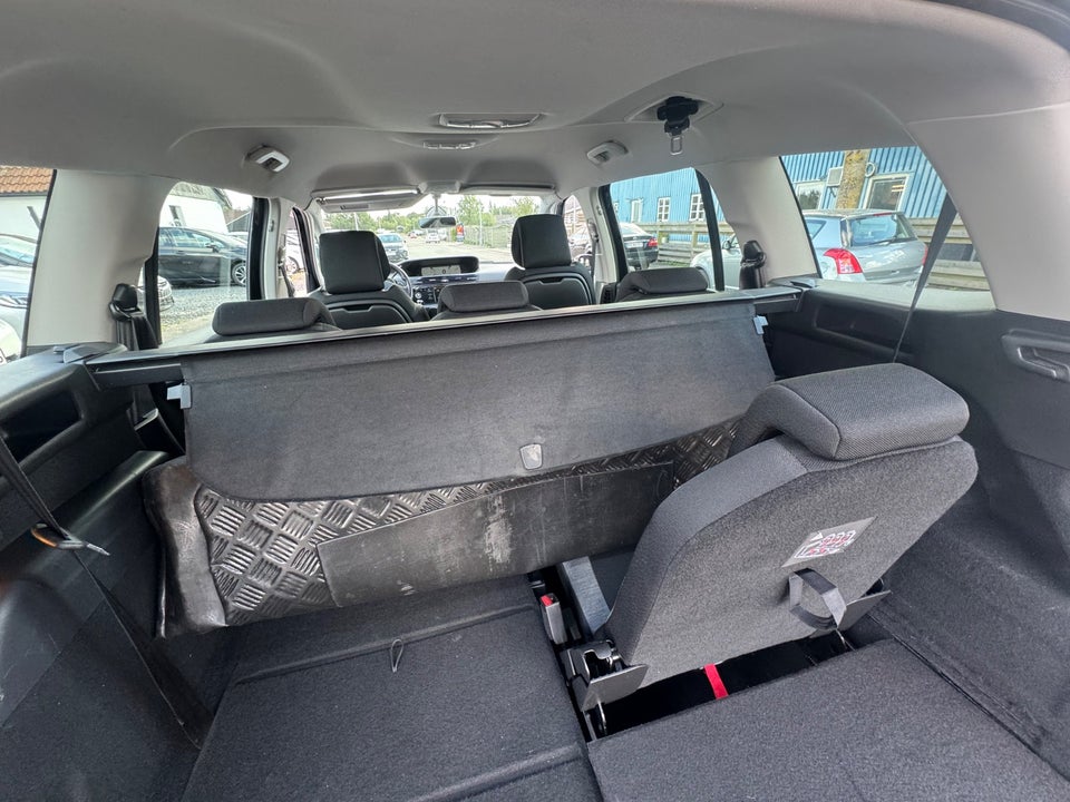 Citroën Grand C4 Picasso 1,6 BlueHDi 120 Cool EAT6 7prs 5d