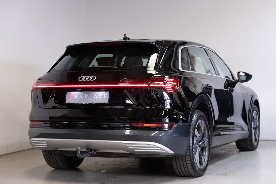 Audi e-tron 55 Advanced quattro 5d