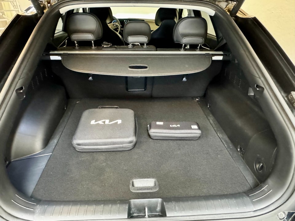 Kia EV6 77 Long Range Upgrade 5d