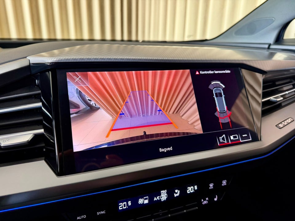 Audi Q4 e-tron 40 Attitude 5d