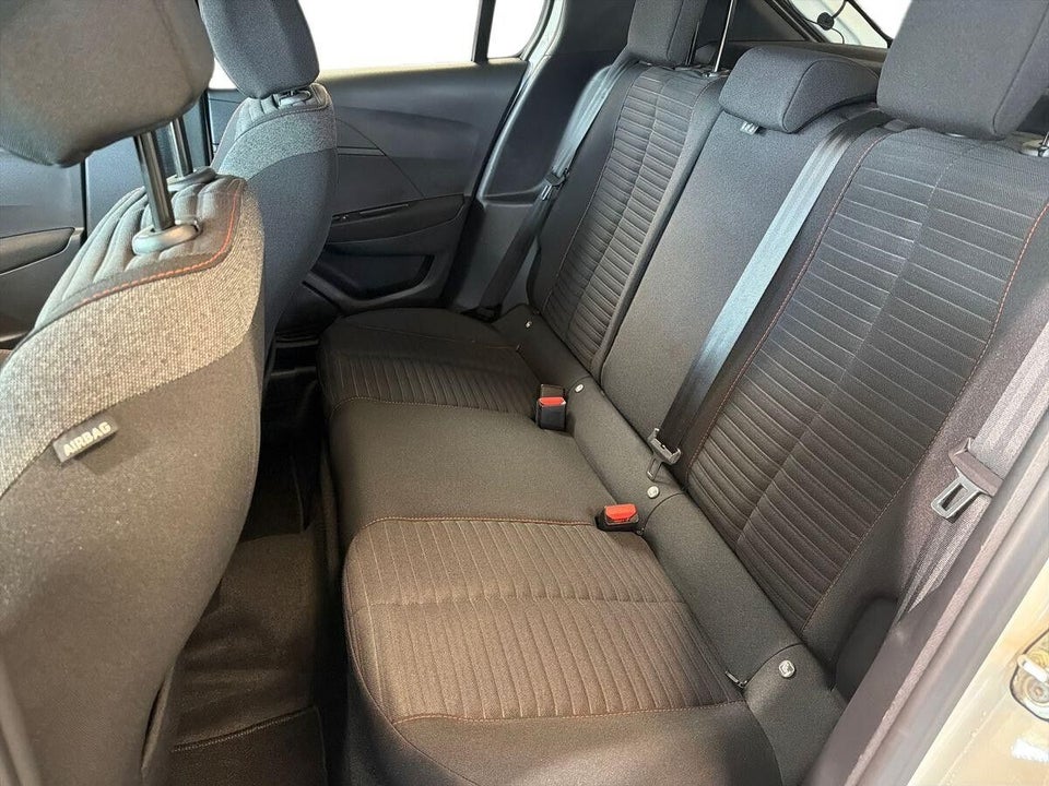 Peugeot e-208 50 Active Pack 5d