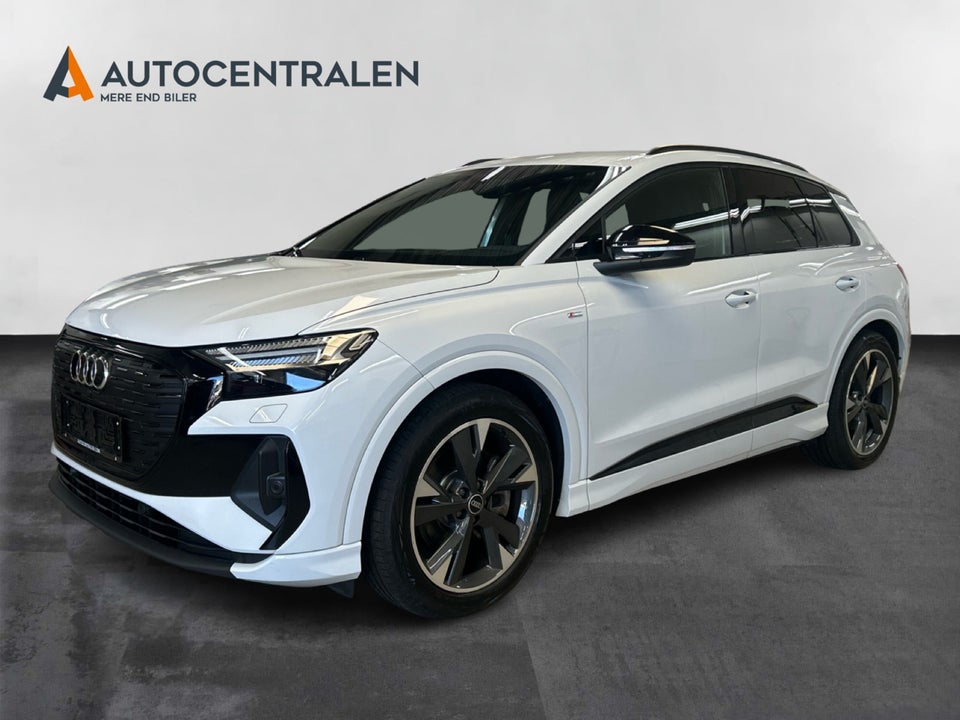 Audi Q4 e-tron 50 S-line quattro 5d